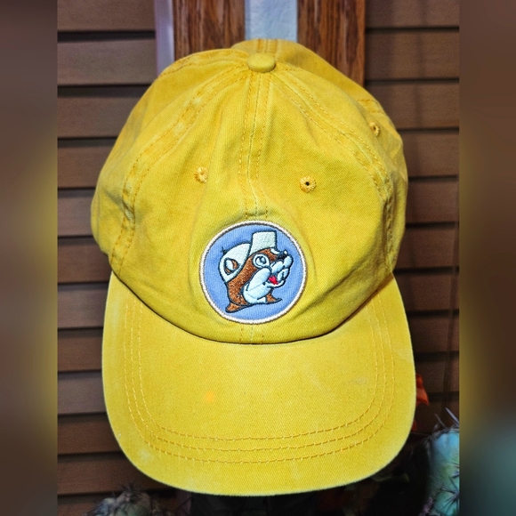 Buc-Ee's Big Logo Cap Adult Adjustable Leather Strap Yellow Hat Comfortable - Picture 1 of 10
